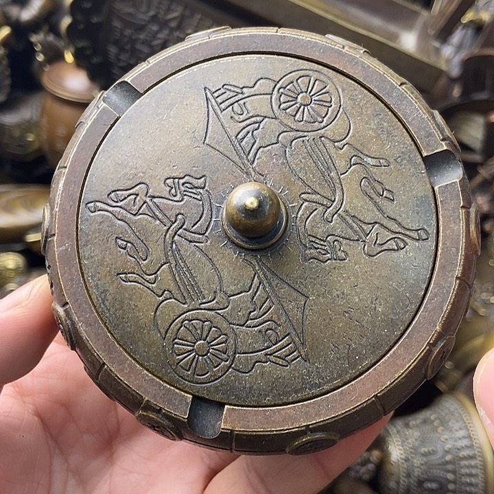 铜器摆件有限公司