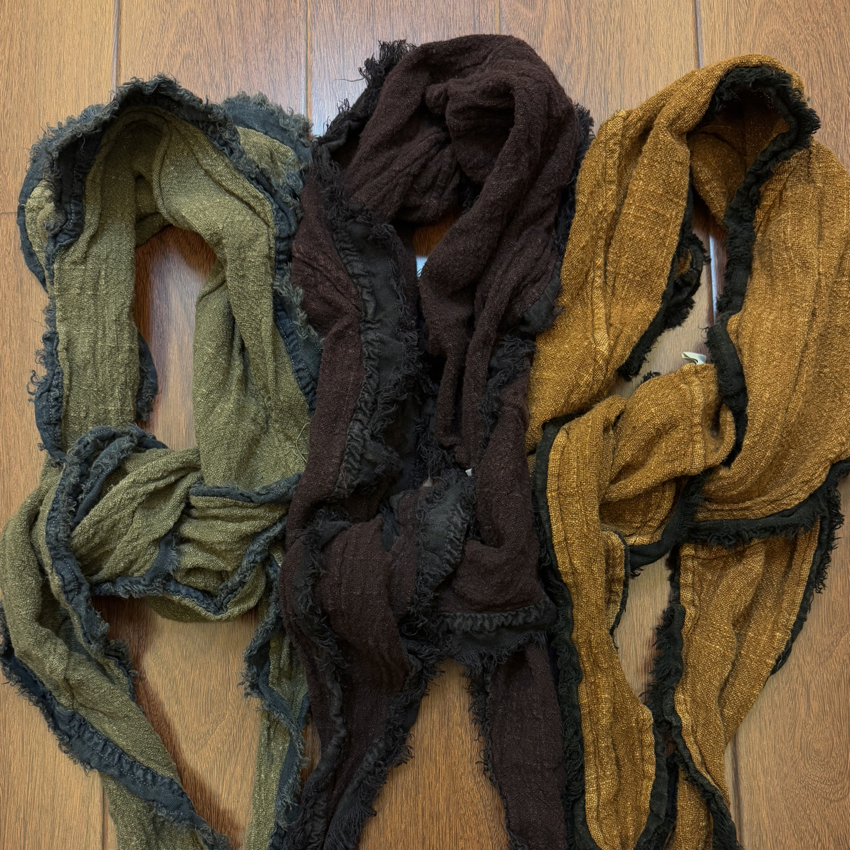 布衣坊推荐百搭炒色外套