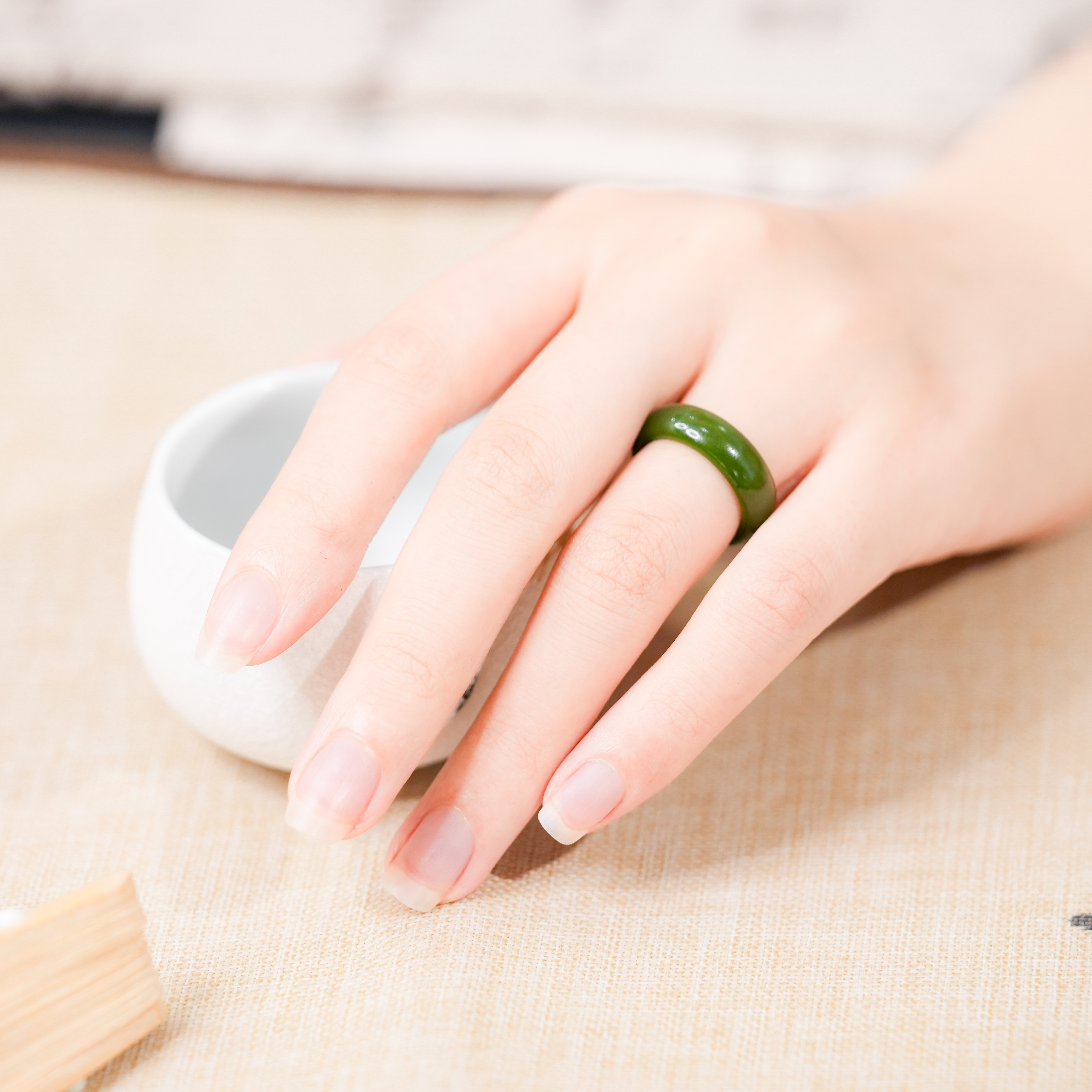 【高性价比】销量过千 和田玉戒指碧玉戒圈素圈戒指保真天然无优化