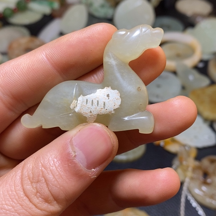 颈饰未镶嵌和田玉