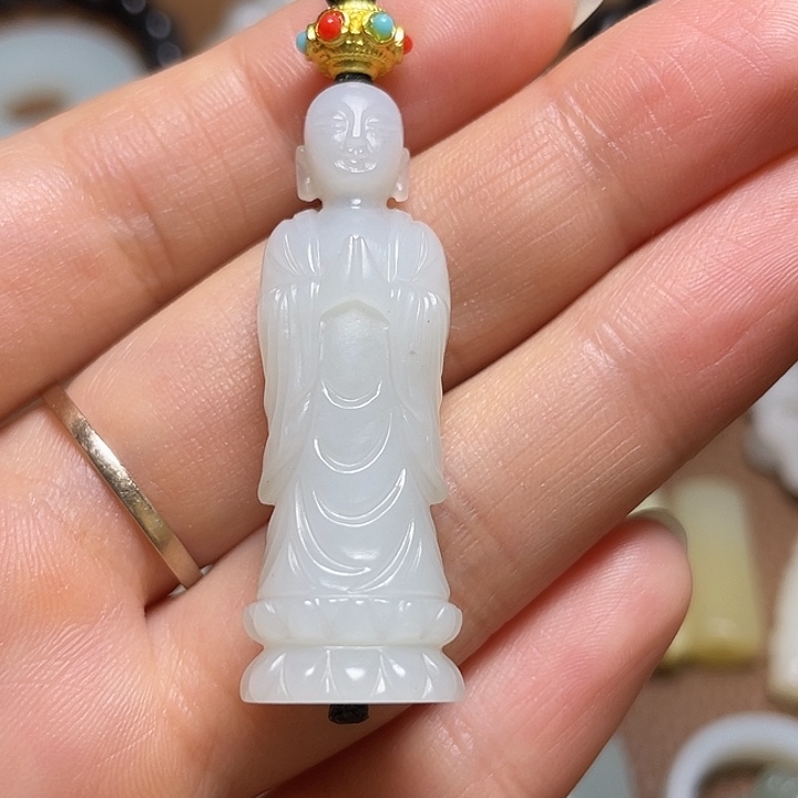 开***好和田玉未镶嵌颈饰