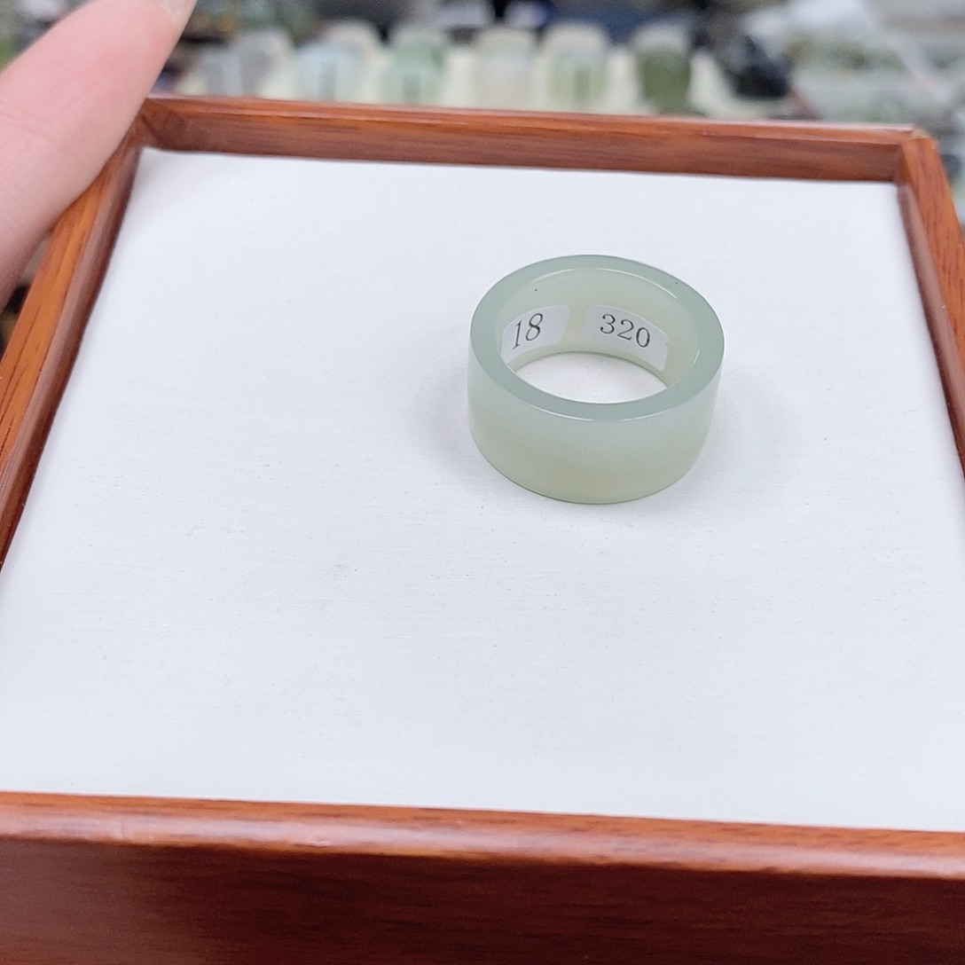 和田玉戒指未镶嵌之*?专拍13-18.47