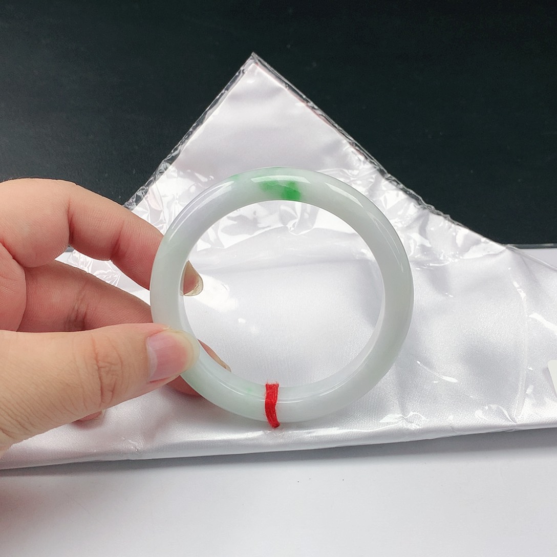 翡翠手镯未镶嵌翡翠164