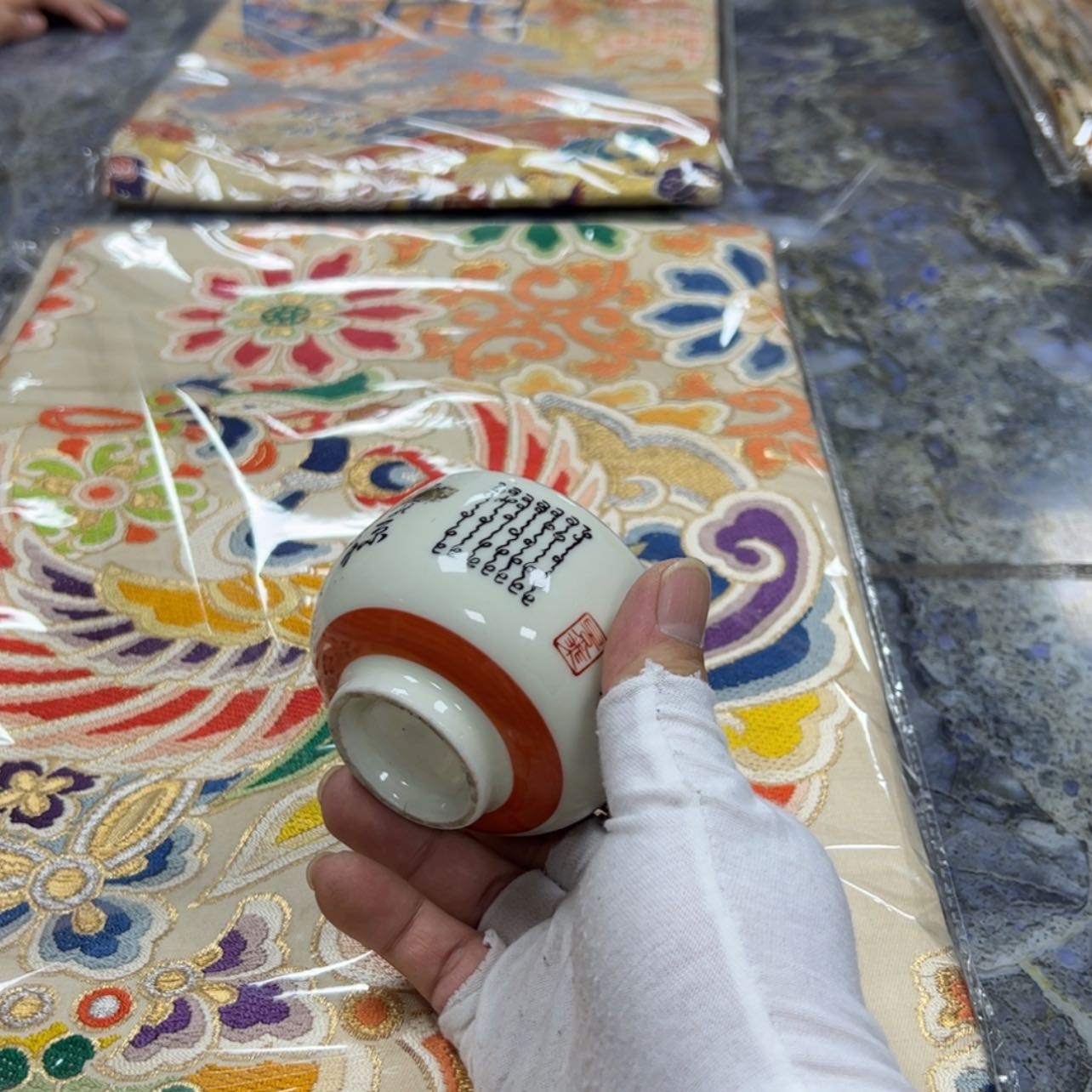 【闪购商品】柚**子陶瓷马克杯带盖勺