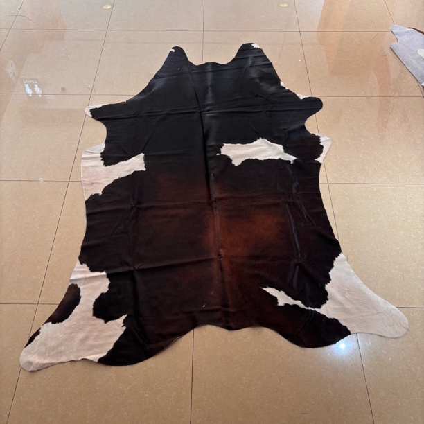 【本尼家】R107 245*190cm专拍牛皮地毯家用轻奢