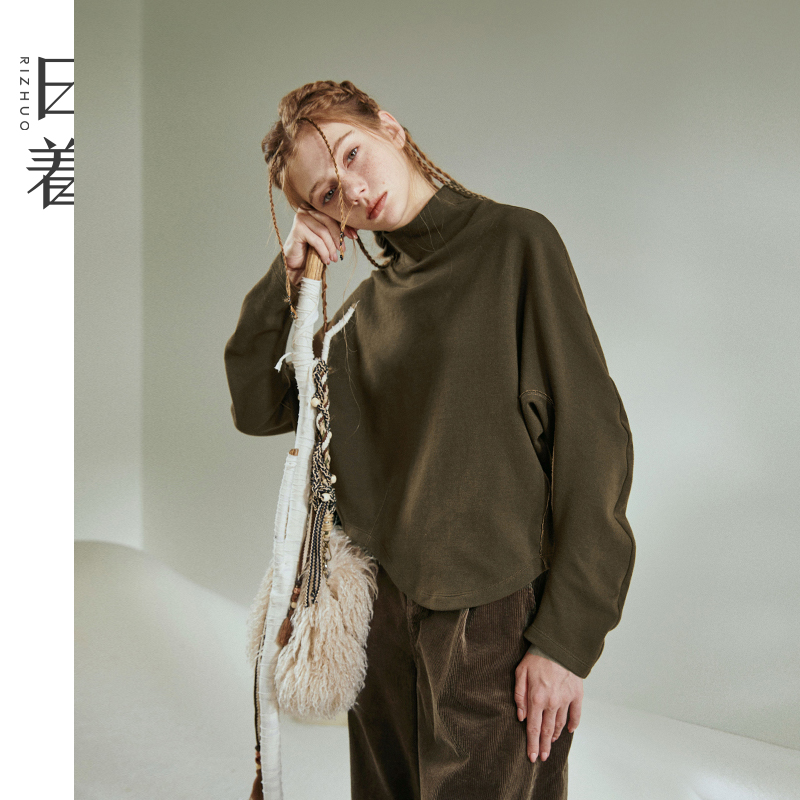 日着趣雪怪半高领长袖T恤2025秋新款弯刀袖设计感上衣女RD8432T0