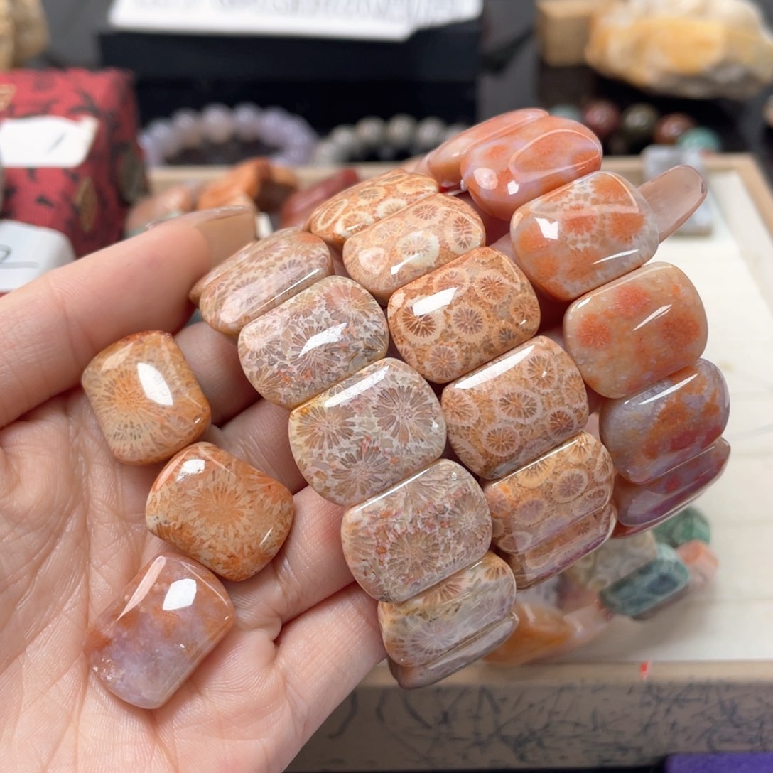 硅化珊瑚（珊瑚玉）手链未镶嵌睡****子376