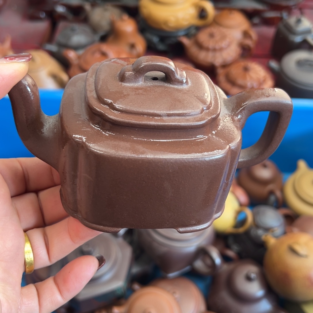 茶壶紫砂紫砂的…………………………瑕疵