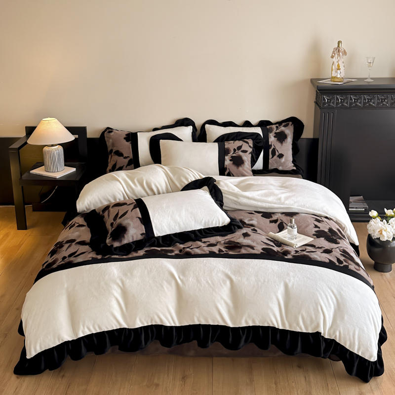 冬季新款法式轻奢赫本风牛奶绒美拉德系列四件套加绒加厚