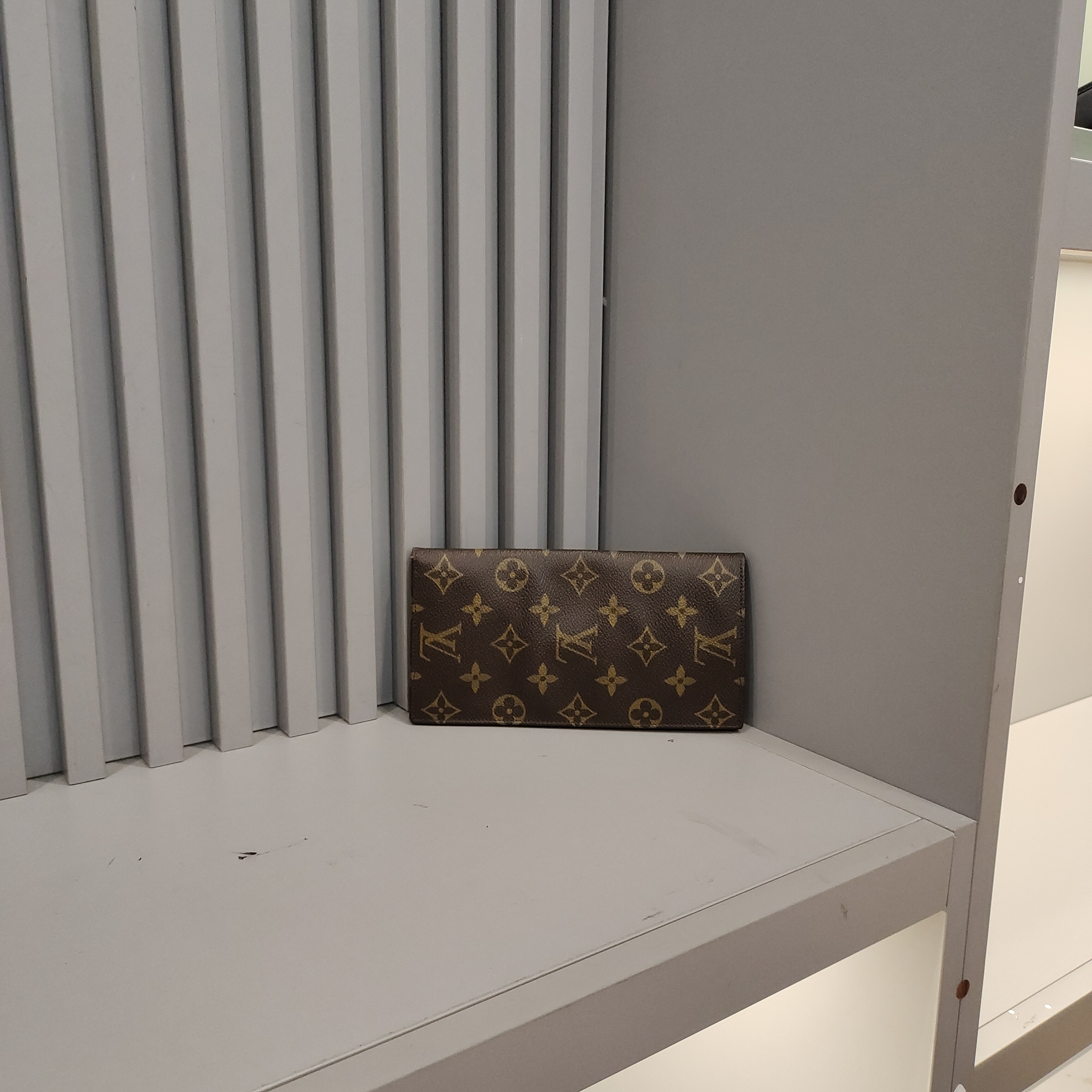 90新 LV 兔兔奢/lv钱包/240719041