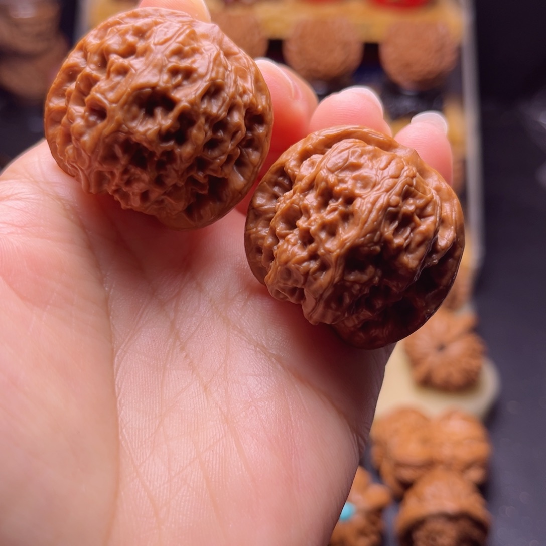 吊坠文玩核桃野狼狮子头，全品对