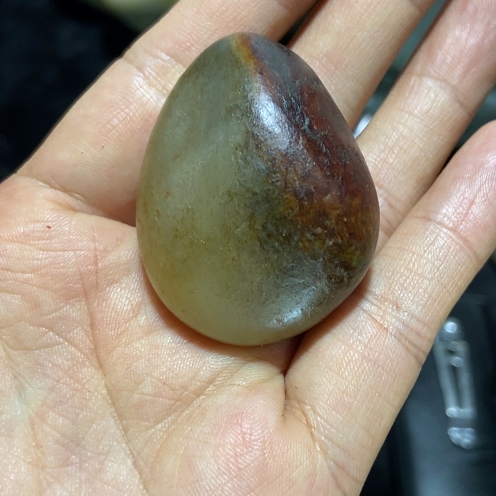 江***红和田玉未镶嵌挂件