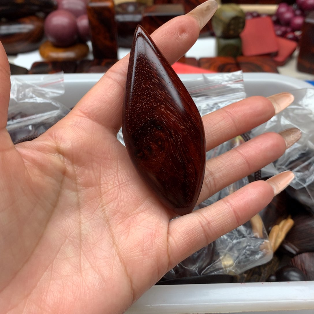 檀香紫檀（小叶紫檀）昱*