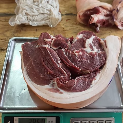 7天中国大陆前腿肉5.9斤