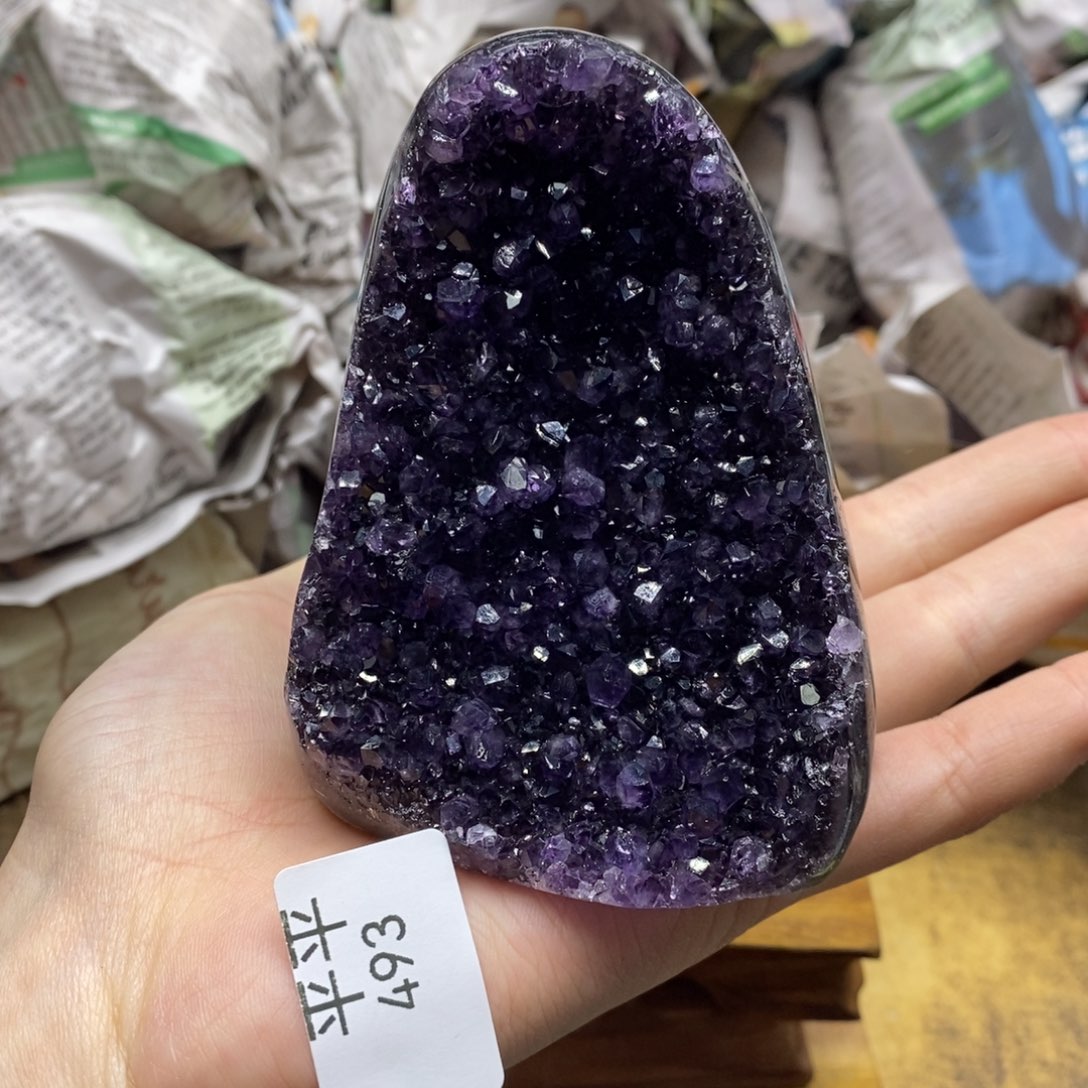 紫晶乌拉圭未镶嵌