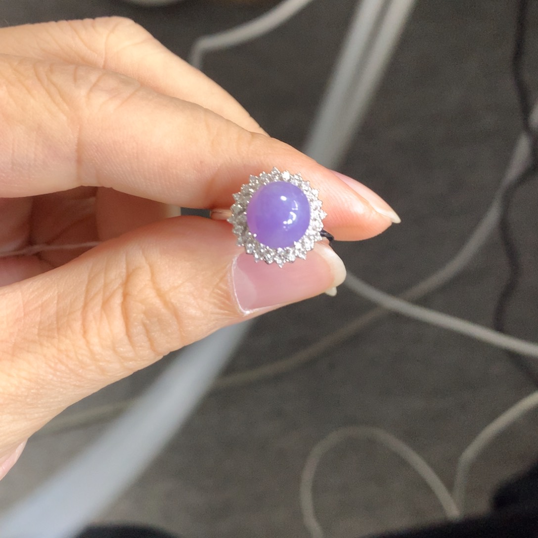 翡翠戒指18K金镶嵌翡翠