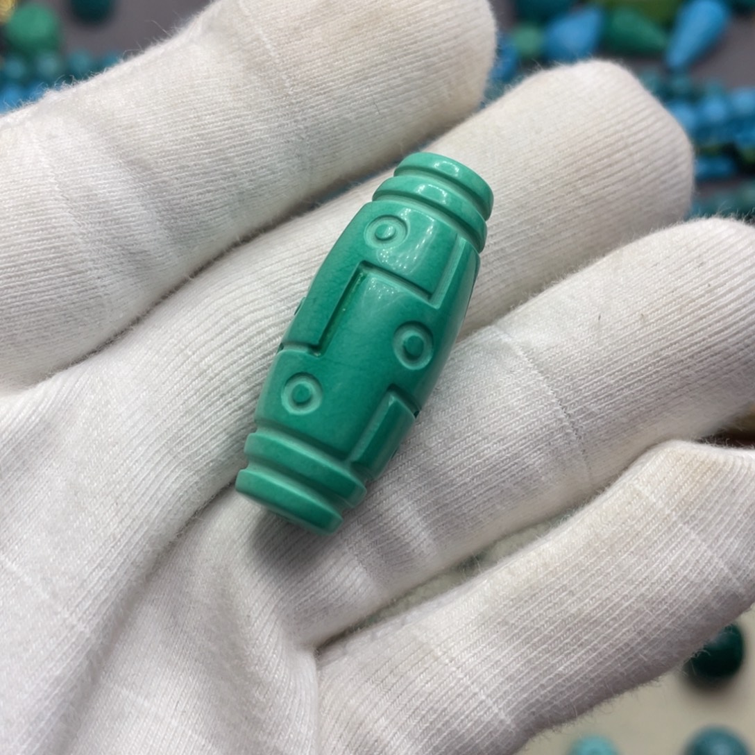 14mmx35mm高瓷绿桶珠锁骨珠一颗