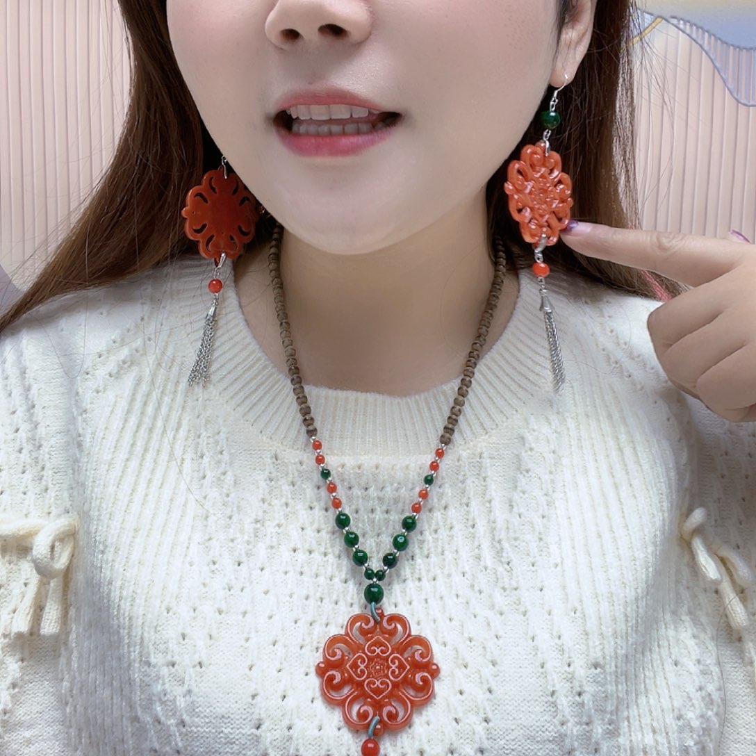 小***脑花岗石铁合金套装