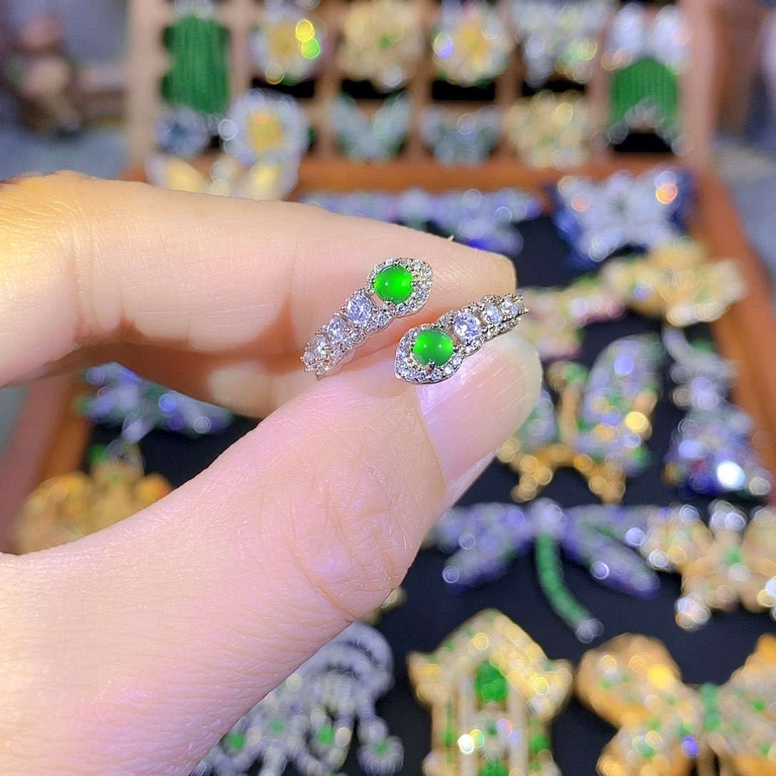 吊坠(不含链)银S925镶嵌翡翠