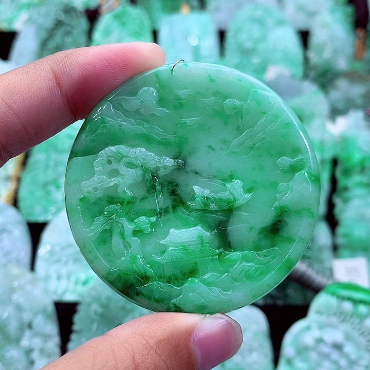 翡翠未镶嵌吊坠(不含链)