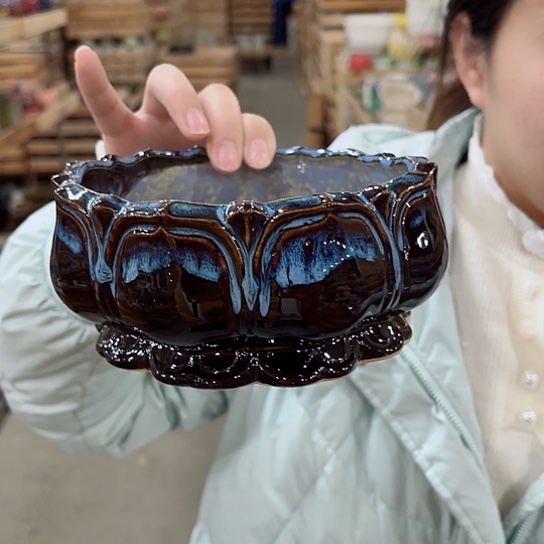 陶瓷直播间已有一年