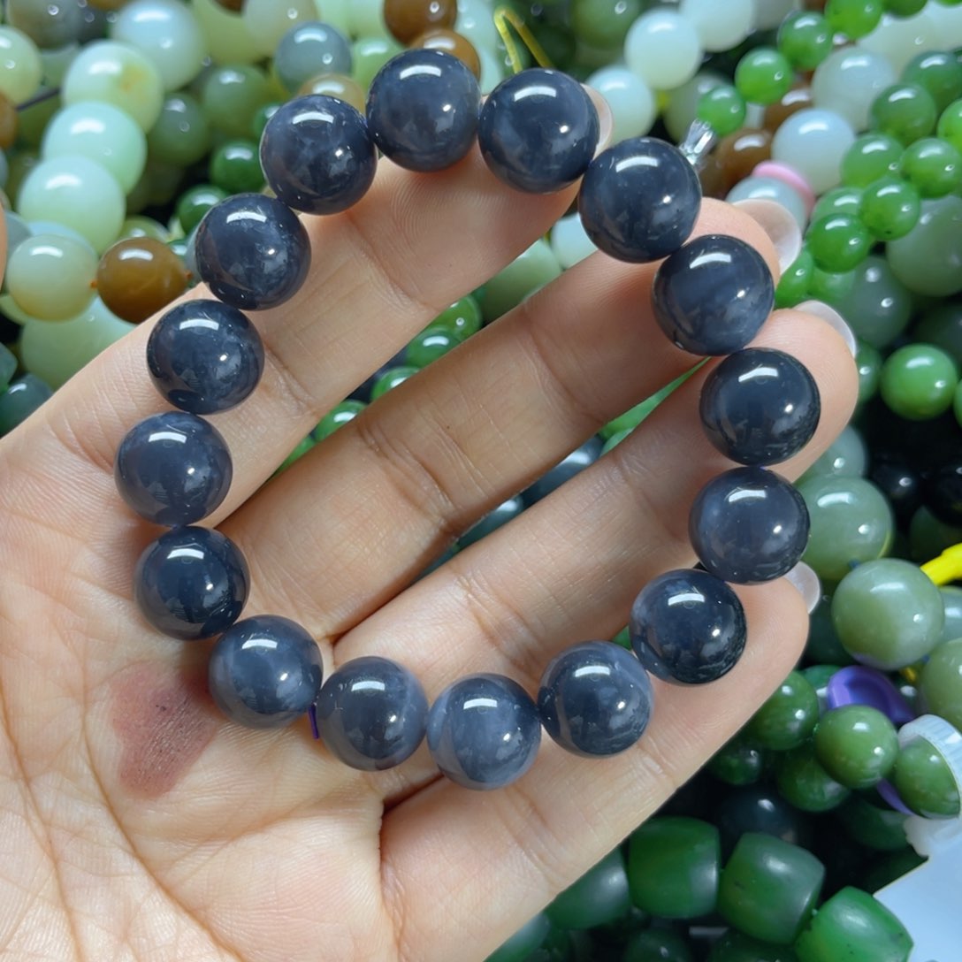 手链未镶嵌和田玉