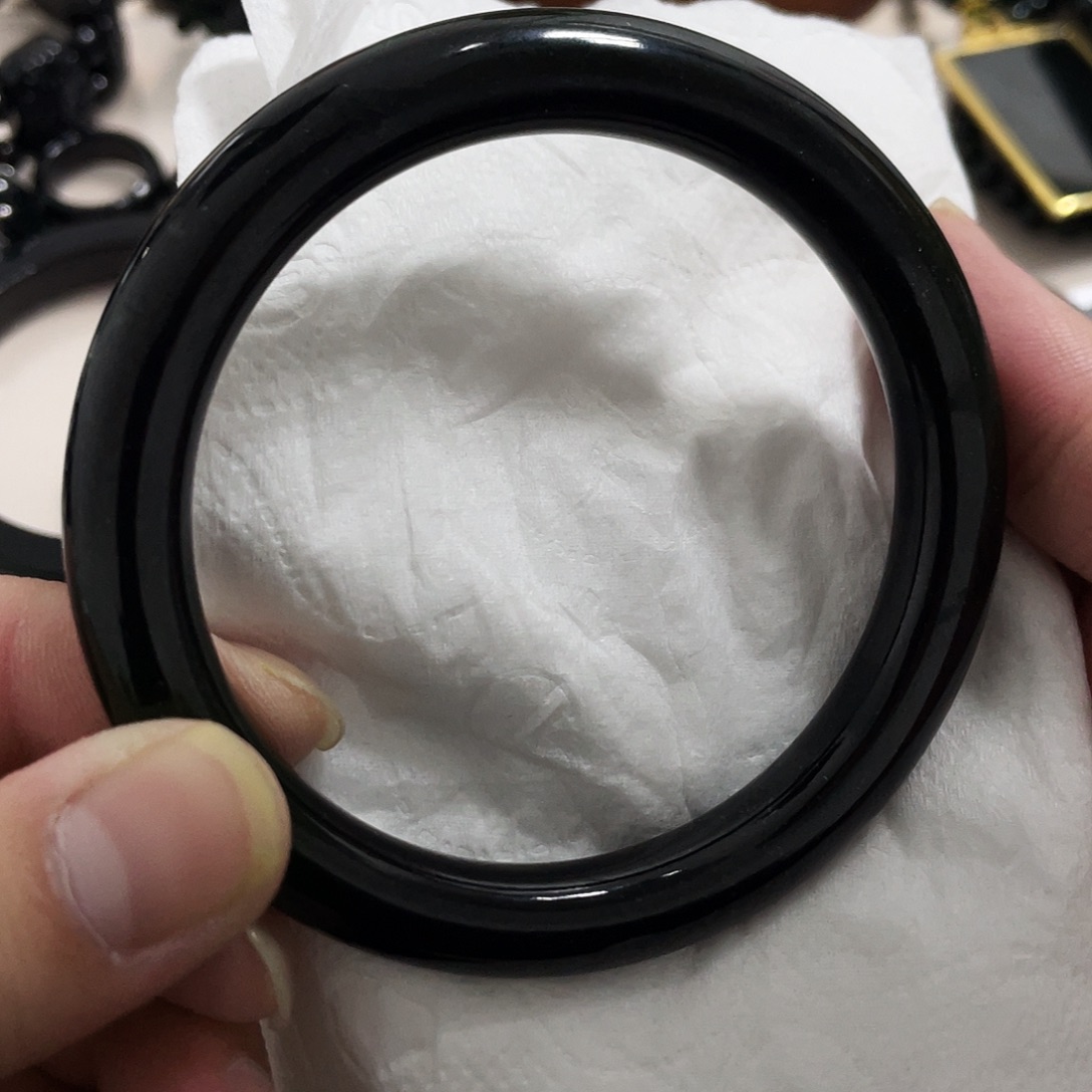 翡翠未镶嵌颈饰59