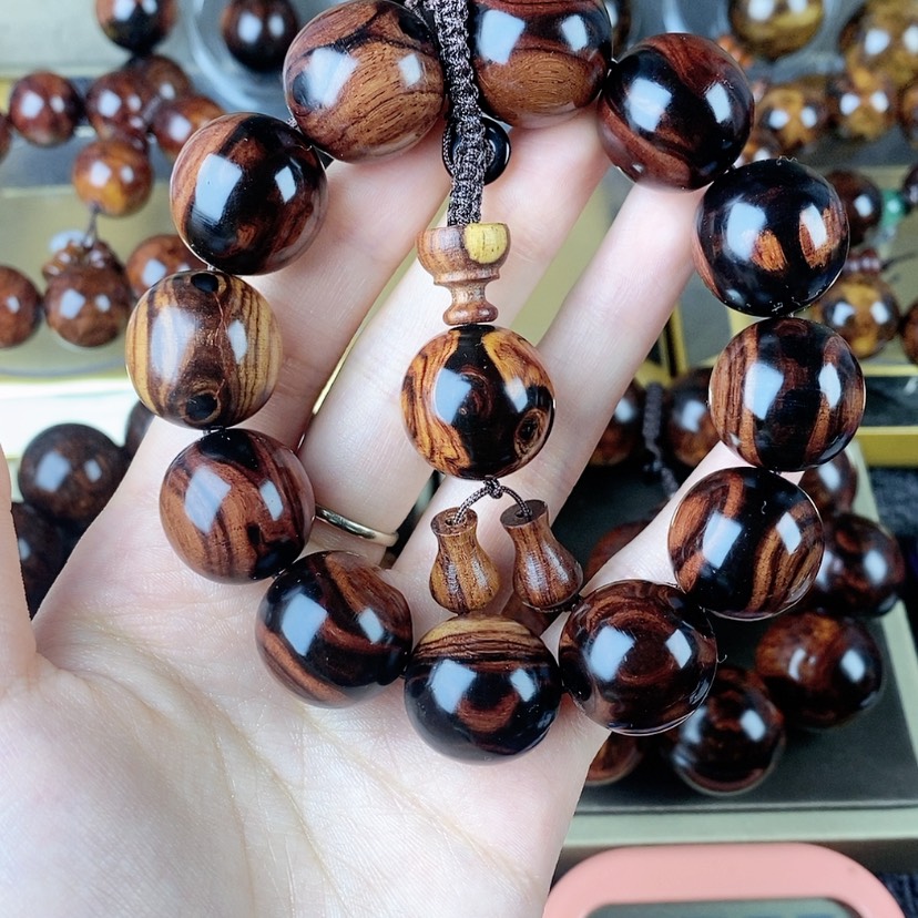 【闪购商品】黄花梨/降香黄檀星**灯花梨木花梨木