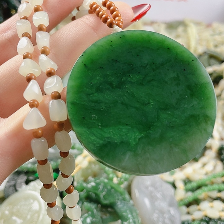 未镶嵌和田玉挂件