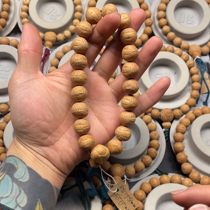 凤眼菩提手串E****猫树王老树