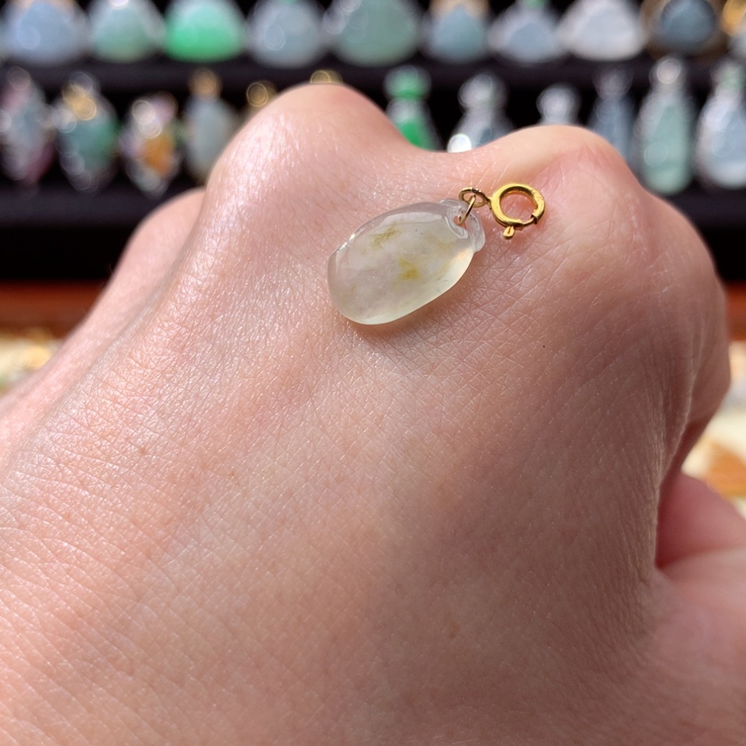 翡翠颈饰18K金镶嵌翡翠