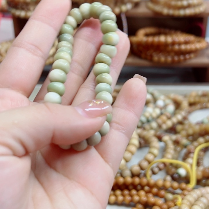 小***发手串龙脊菩提卡9大肠绿