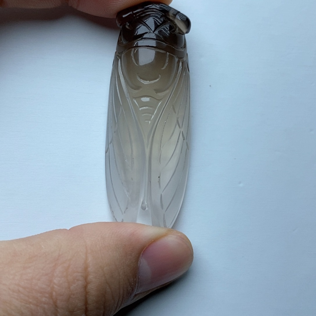 水晶颈饰未镶嵌一鸣惊人