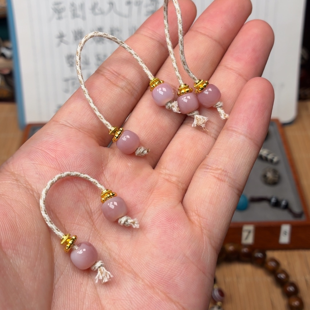 玛瑙/玉髓未镶嵌手串粉糯老型7mm