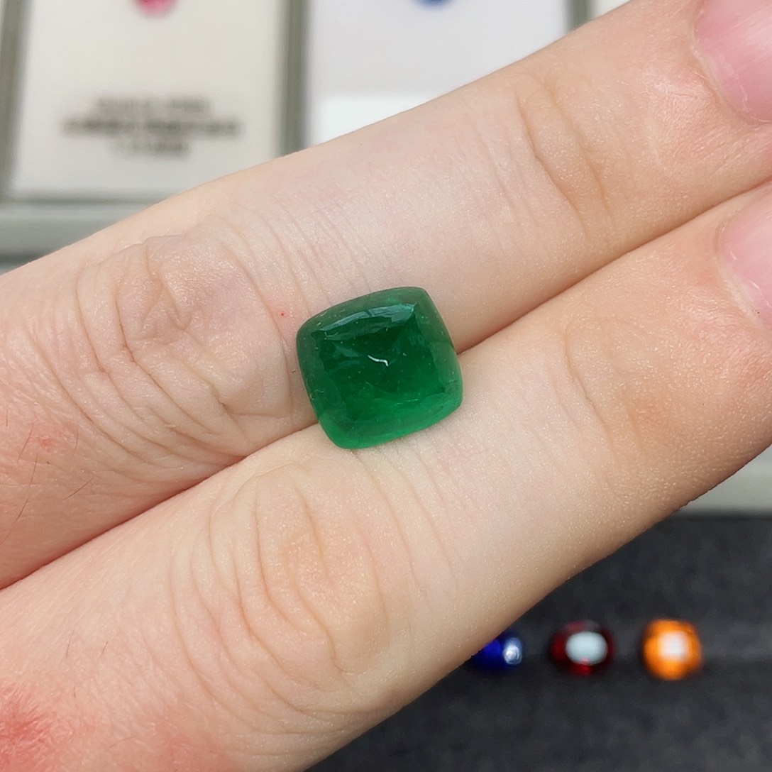 裸石祖母绿4.65克拉天然祖母绿糖塔沃顿绿吉尔德证书