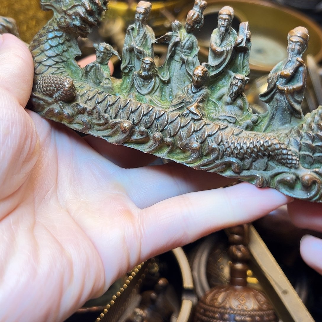 精美铜器工艺品等