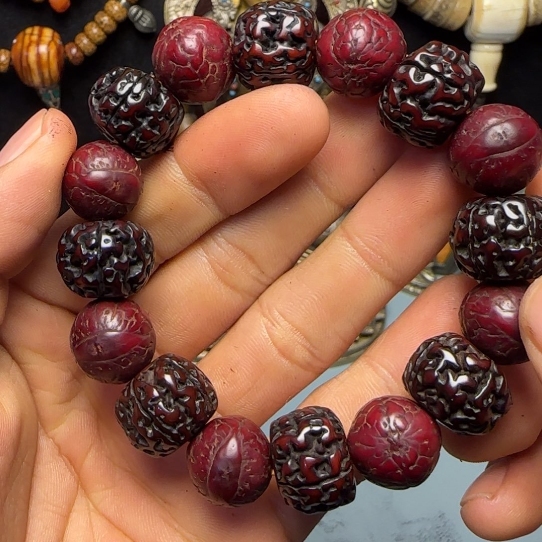 胜***江格桑工艺坊直播间