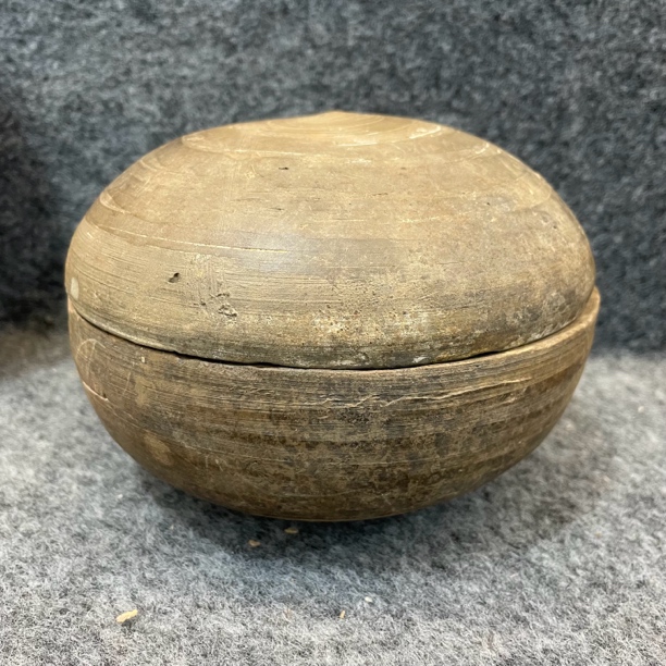 手工陶盒家居摆件器型简约