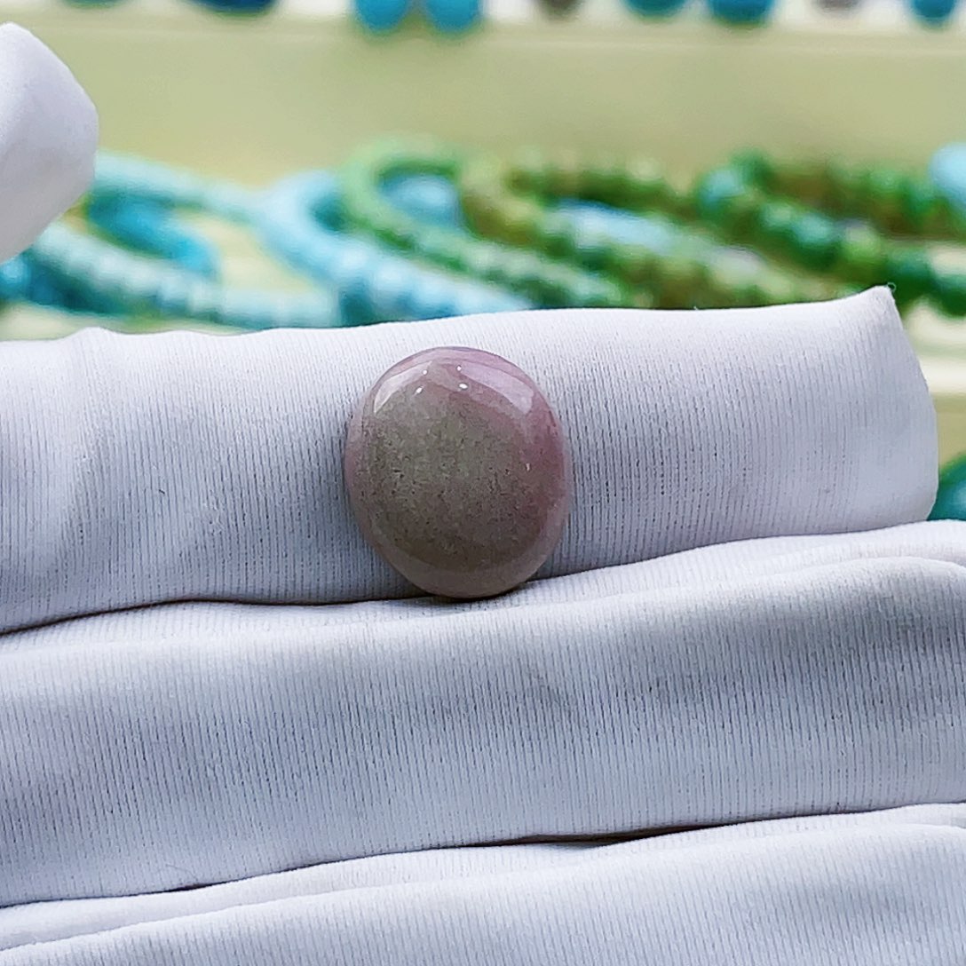 绿松石颈饰未镶嵌