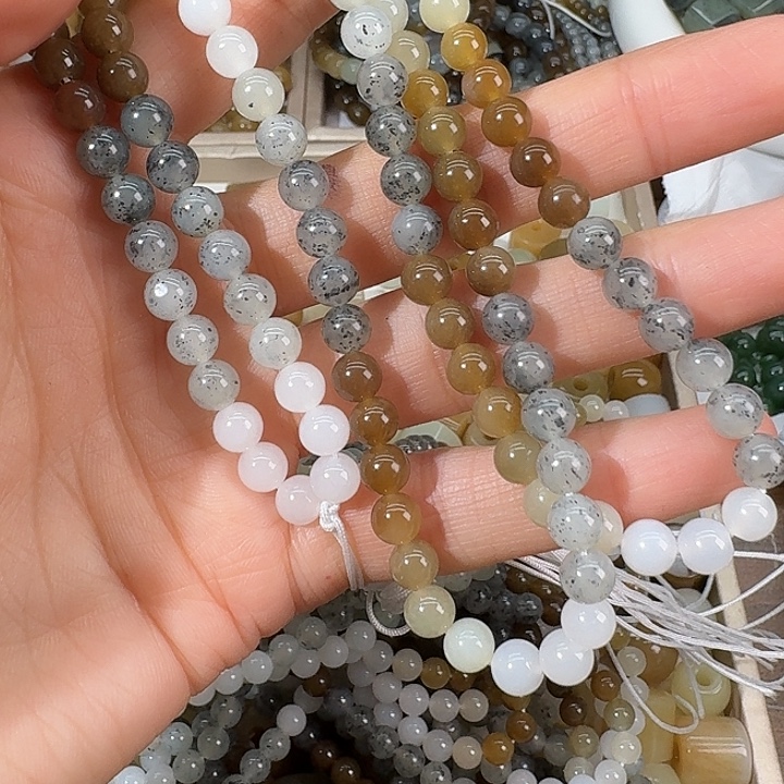 N***l和田玉（糖玉）未镶嵌手链6mm拍2