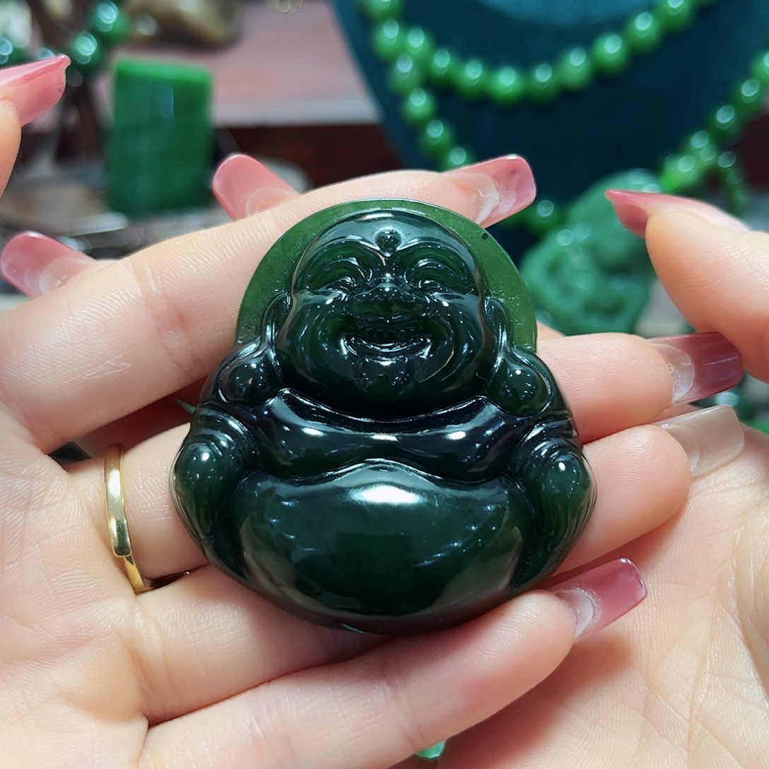 和田玉吊坠未镶嵌