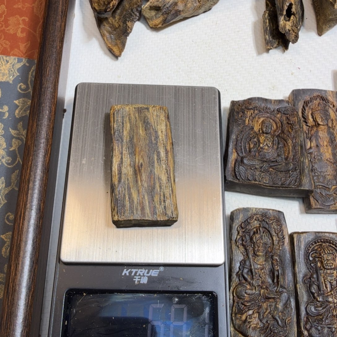 沉香碎屑沉香平安无事6.8克多样性发一个