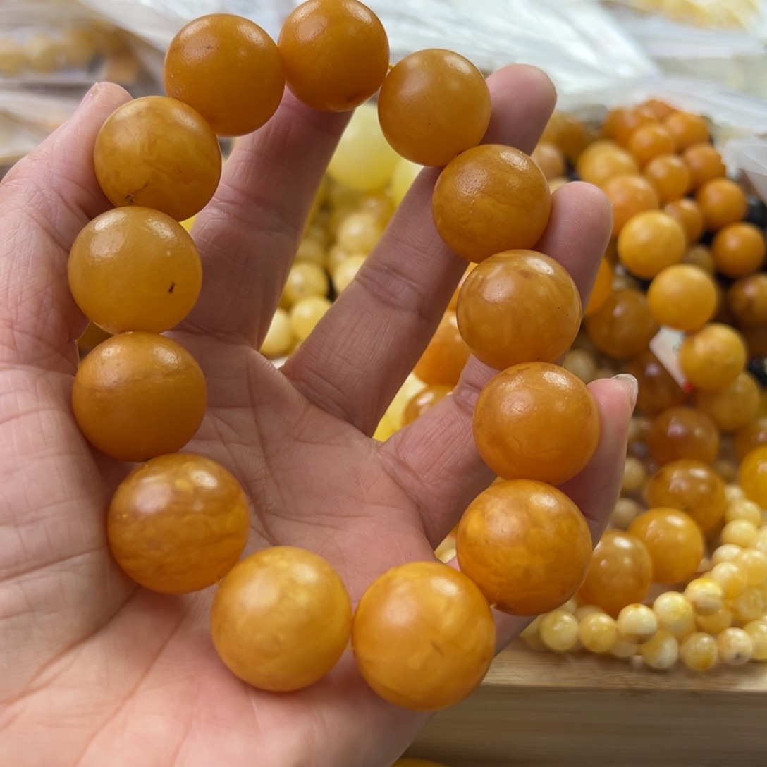 琥珀珠宝奇石未镶嵌