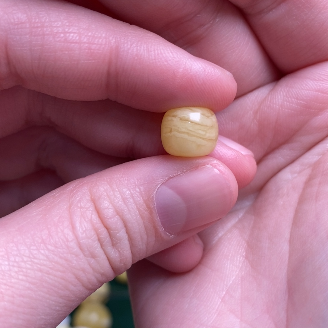 A***天蜜蜡未镶嵌珠宝奇石