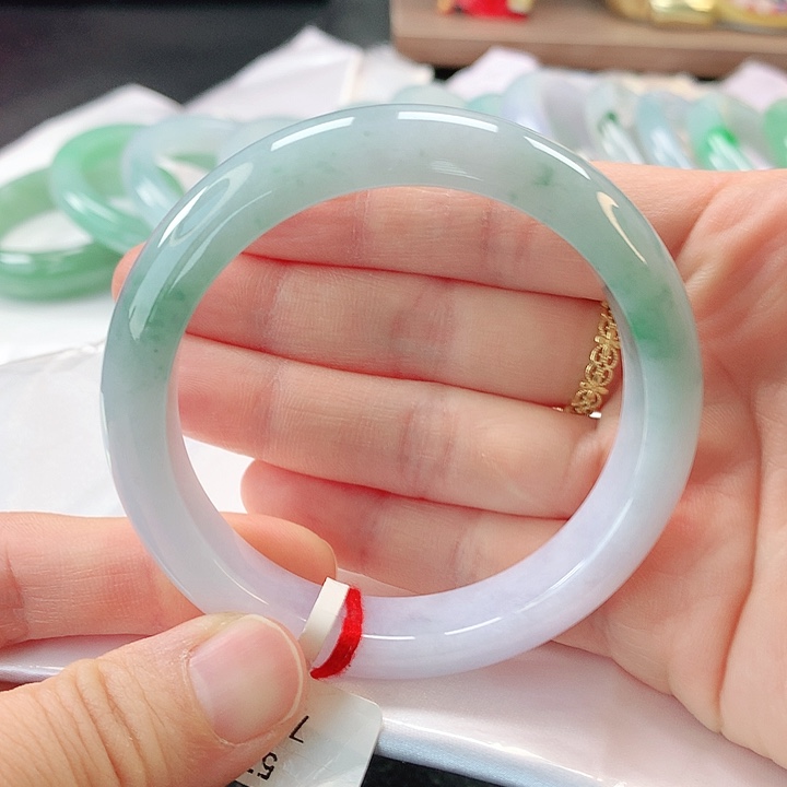 未镶嵌手镯翡翠缅甸A货翡翠手镯