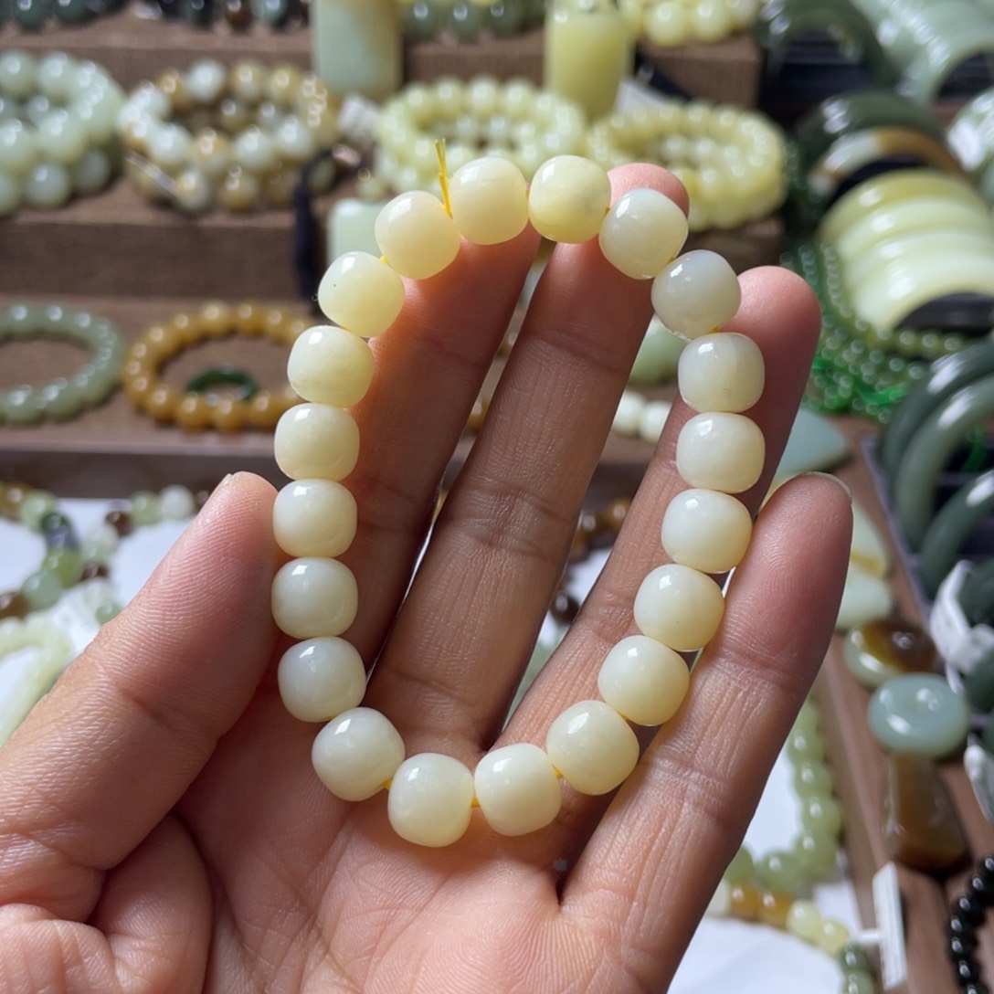 和田玉手链未镶嵌