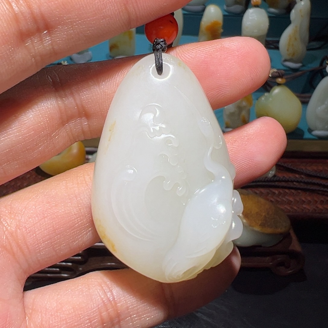 颈饰未镶嵌和田玉（子料）小*