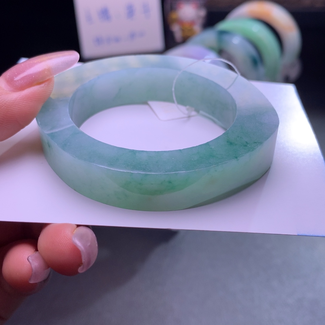 定制翡翠手镯未镶嵌