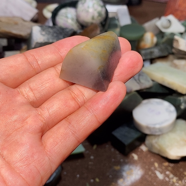 和田玉未镶嵌珠宝奇石