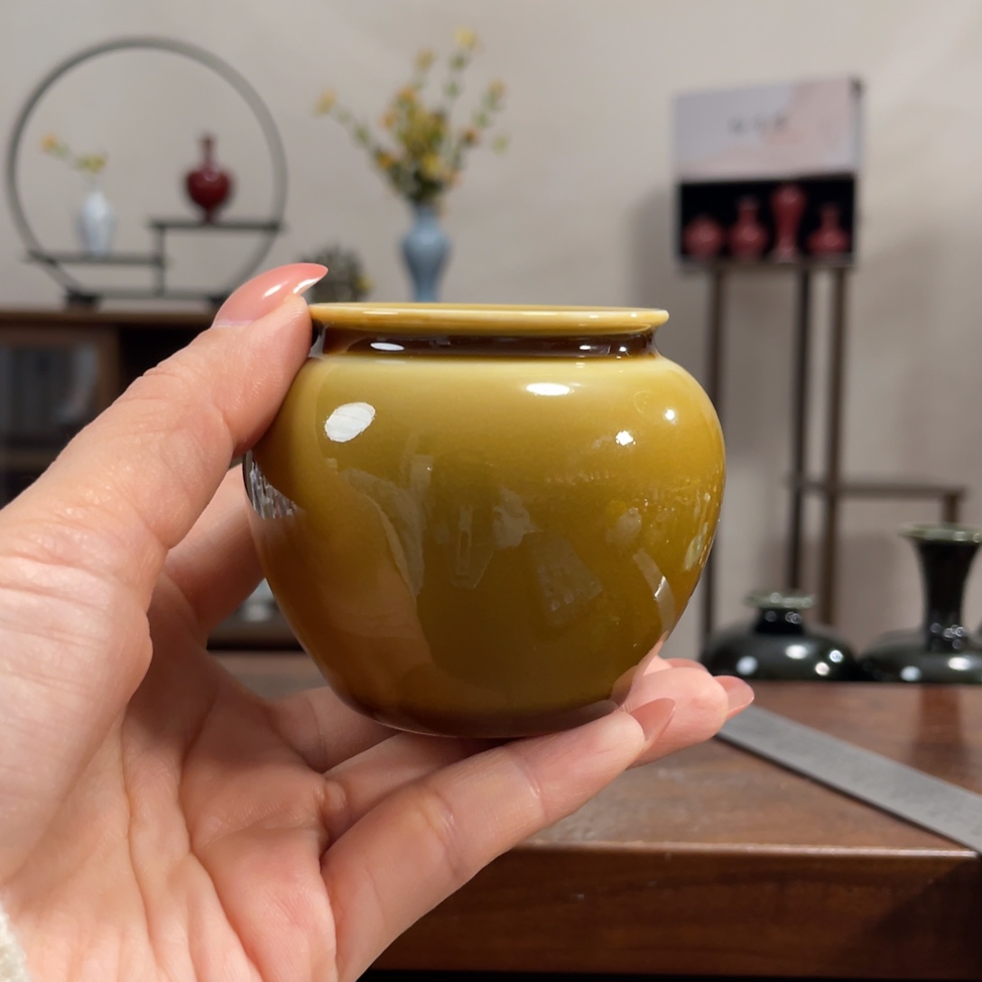 景德镇陶瓷小花瓶